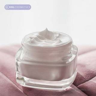 Are natural facial creams better for sensitive skin?