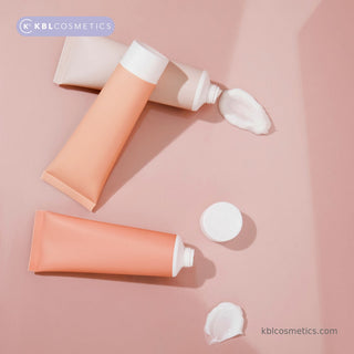 What ingredients should I look for in a cleansing cream?